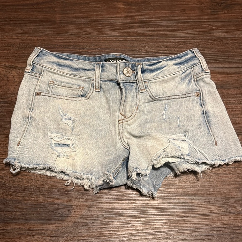 Express light wash jean shorts